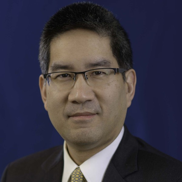 Memorial Sloan Kettering surgeon Richard Wong